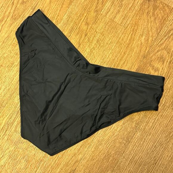 J. Crew Black Cross Front Cheeky Bikini Bottom Size 3X - Picture 3 of 6